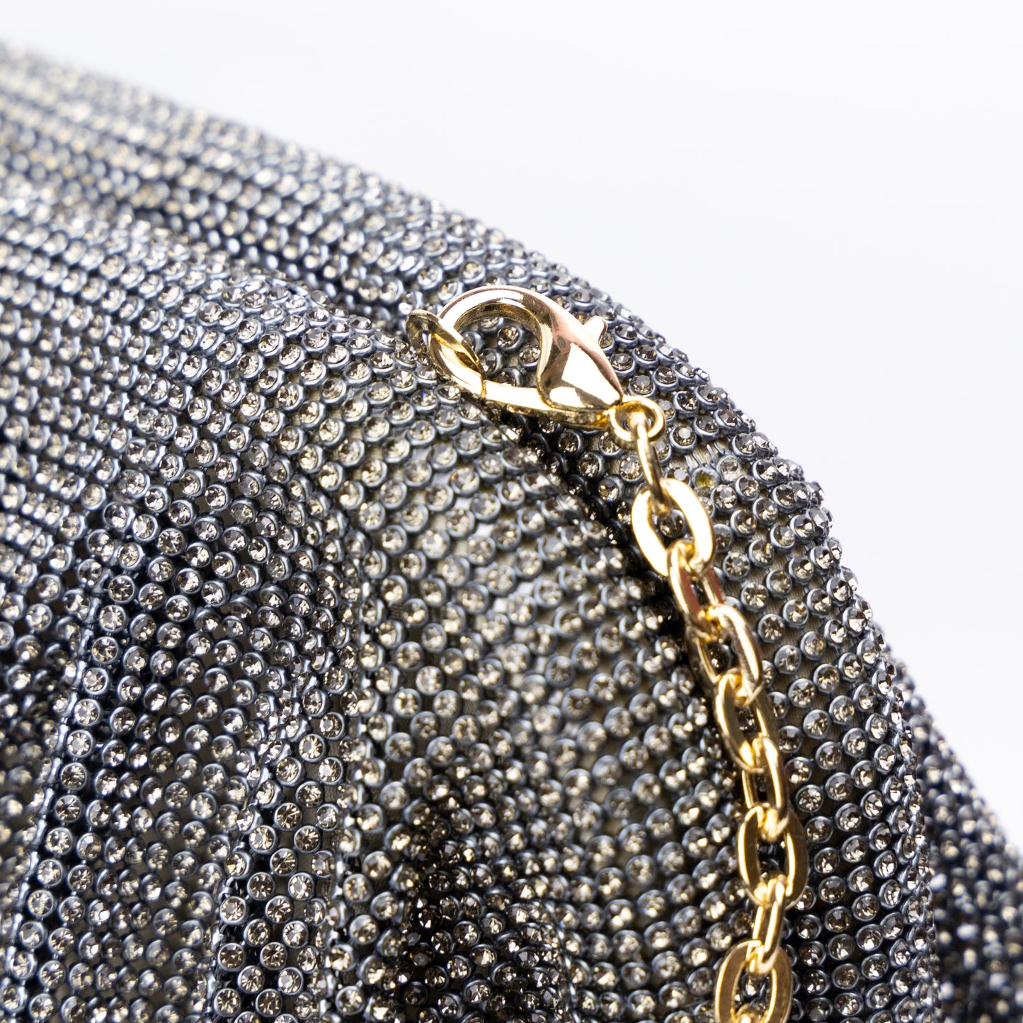 Clam Shell | Clutch