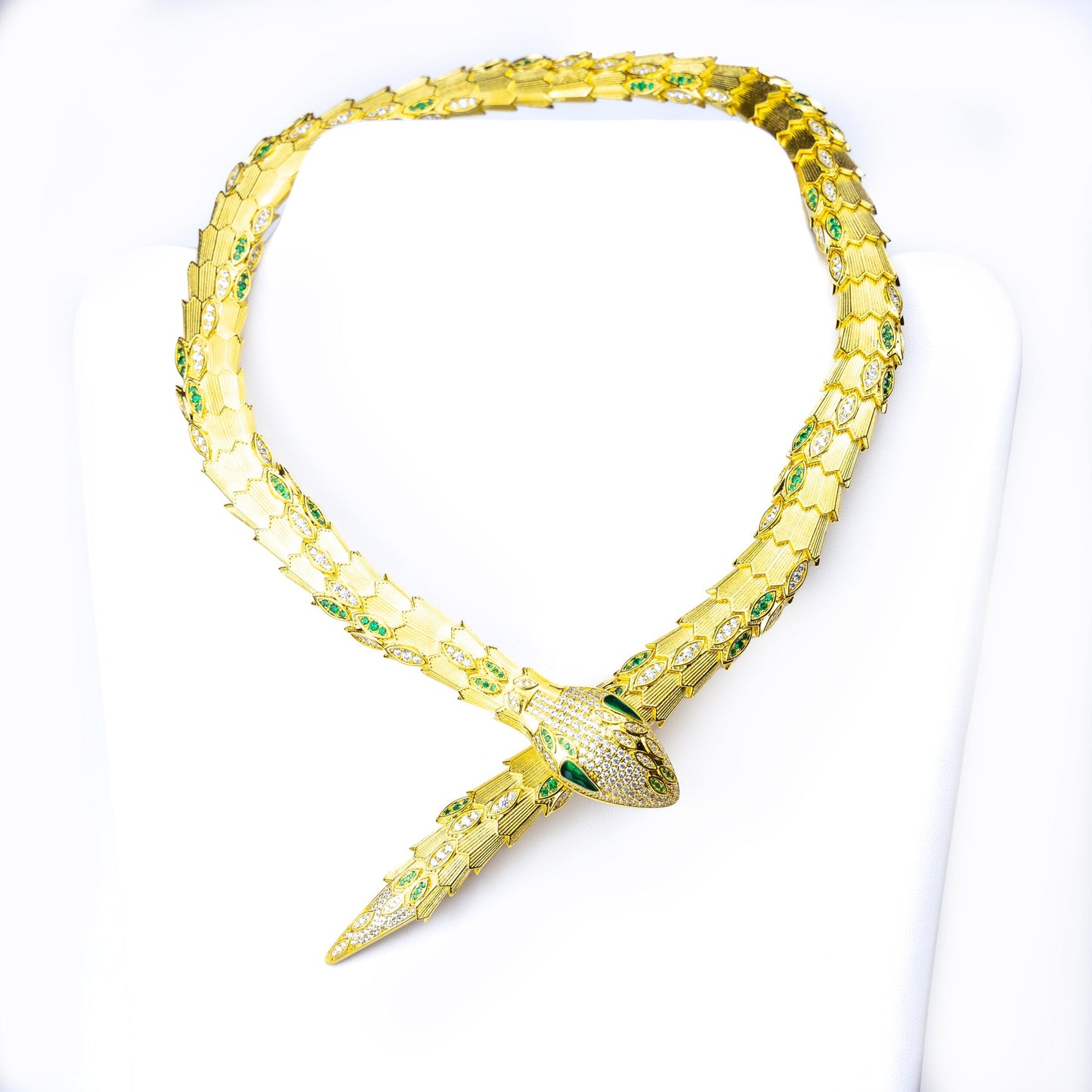 Emerald Eyes | Necklace
