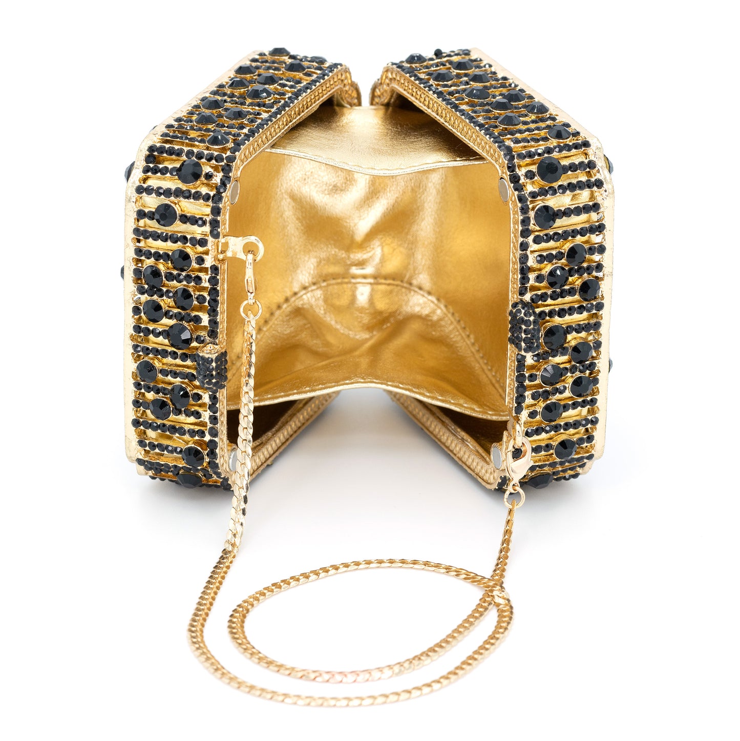 Square Off | Clutch