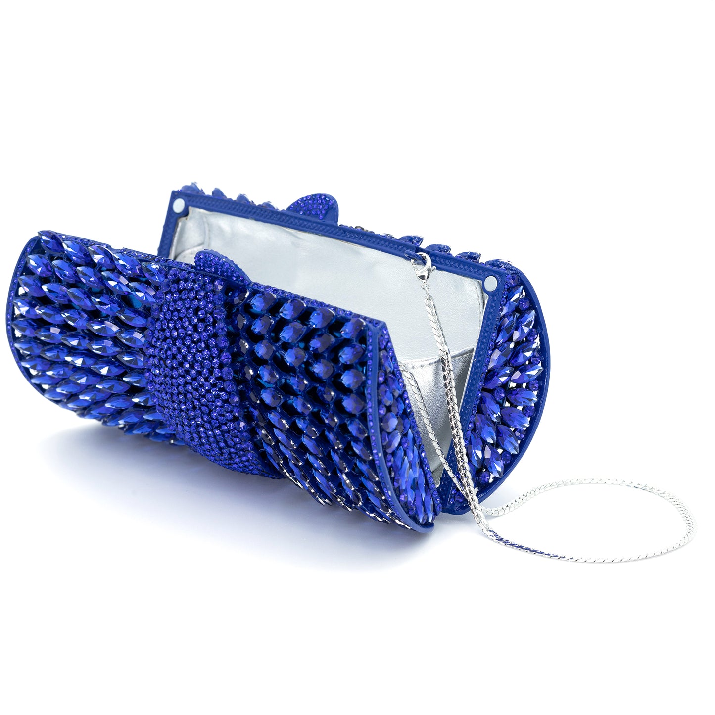 Ruffling Feathers | Clutch