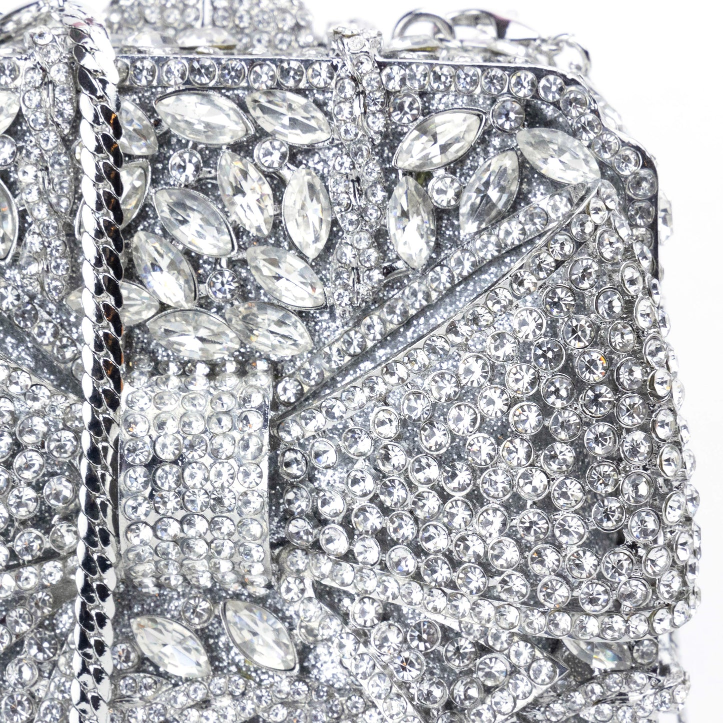 Bow | Clutch