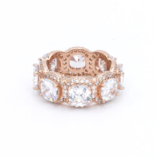 Round Pave encrusted 3A CZ band rosegold