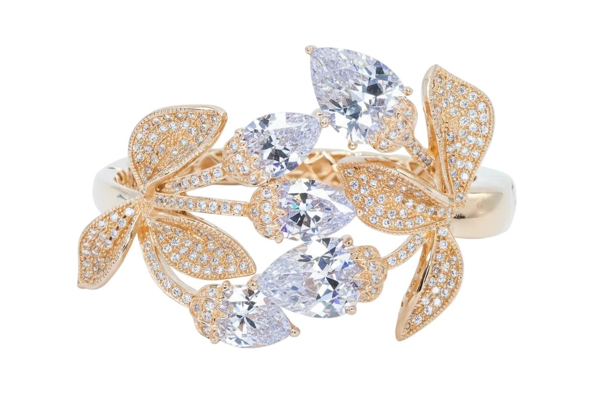 Floral Embrace | Bracelet